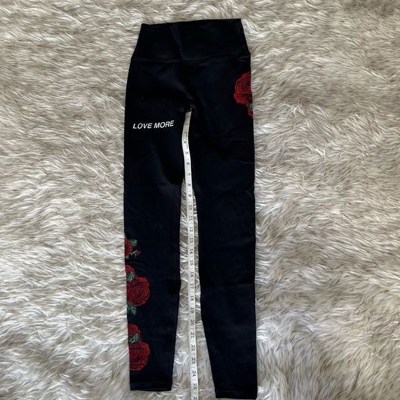 Spiritual Gangster embroidered leggings - Picture 2 of 5